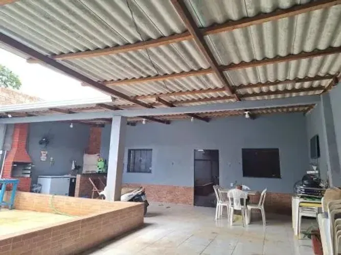 IMÓVEL A VENDA EM OUTEIRO
