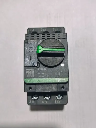DISJUNTOR MOTOR TRIPOLAR SCHNEIDER MODELO TESYS GV2P20