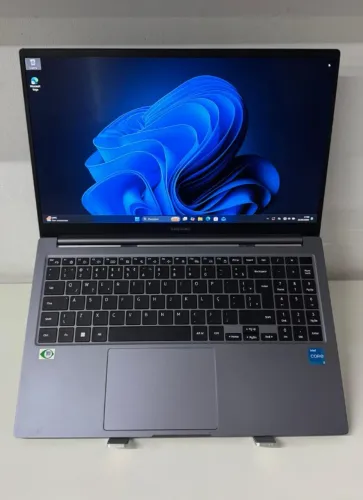 Notebook SAMSUNG GALAXY BOOK4 - 13ª Geração - SSD NVMe 512GB - 8GB RAM