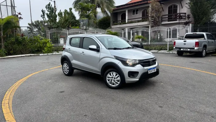 Fiat Mobi Like 1.0 Fire Flex 5P. 2023