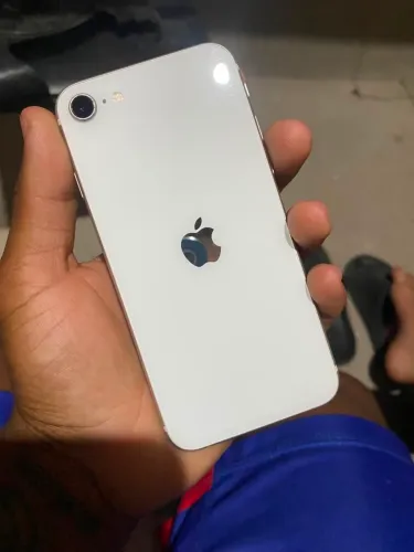 iPhone SE