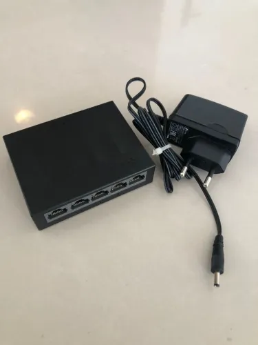 Switch de Mesa Gigabit de 5 Portas TP-Link LS1005G LiteWave