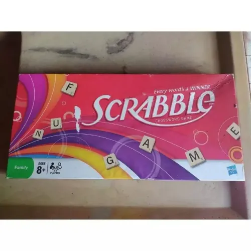 Scrabble - Palavras Cruzadas Importado - Jogo Original da Hasbro