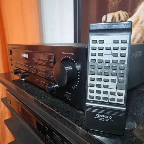 Receiver Kenwood KR-A5030 (com controle remoto).