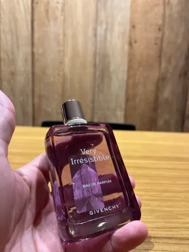 Perfume Very Irresistible Eau de Parfum 80ml 