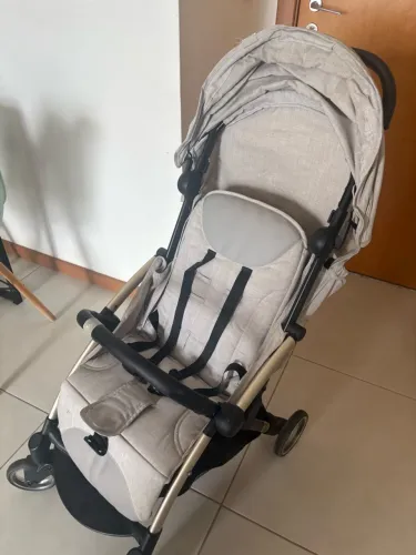 Carrinho Chicco Goody Plus - Dobrável Compacto - Usado
