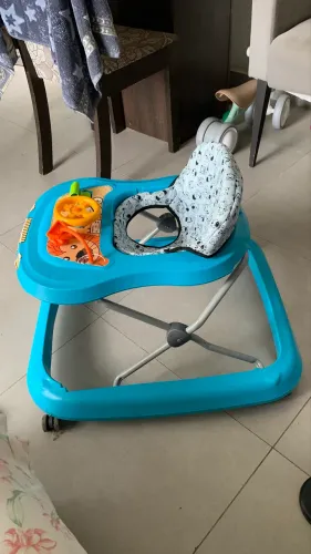 Vendo andador/ andaja