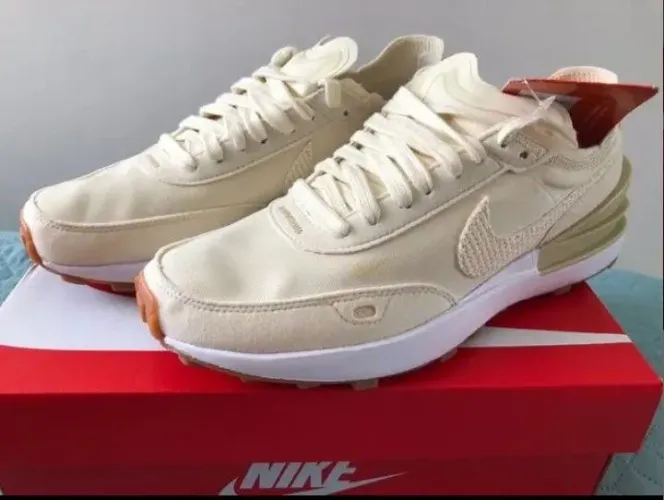 Tênis Nike Waffle One Feminino Número 36 original.