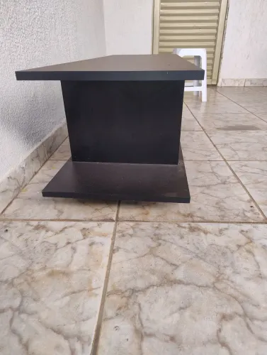 Vendo um rack barato.