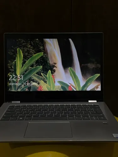 Notebook Lenovo Yoga - Intel Core i5, 4BG RAM