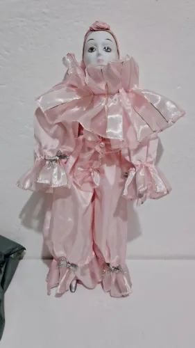 Boneco de porcelana Pierrot vintage 