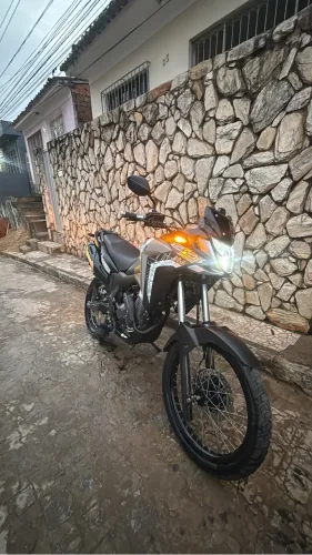 HONDA SAHARA 300
