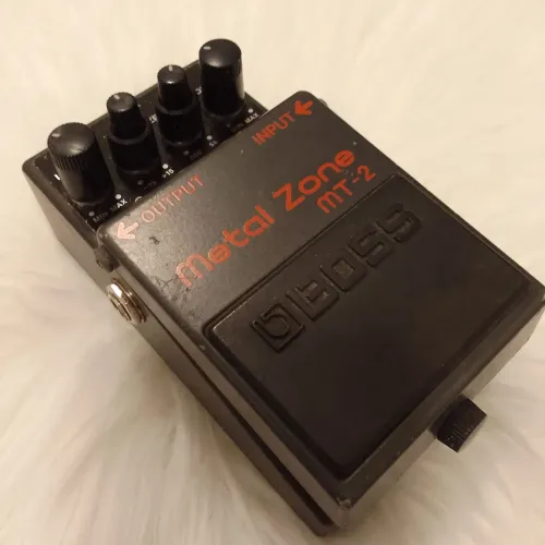 Pedal Boss Metal Zone Mt-2