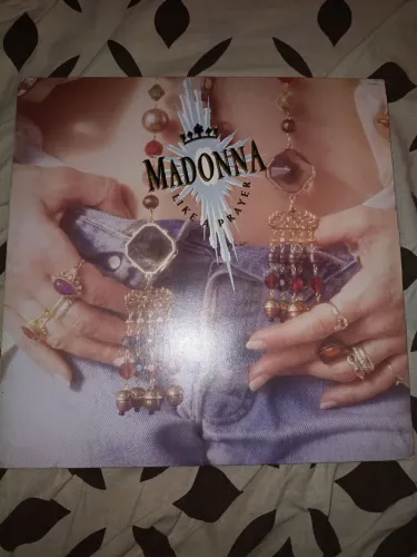 Disco like a prayer-Madonna