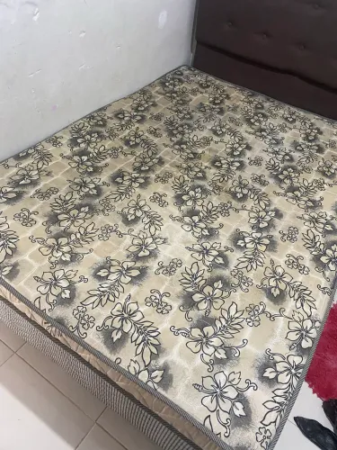 Vendo cama + cabeceira