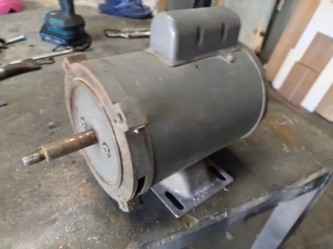 Motor de 1/2 cv Alta rotação 110/220v.