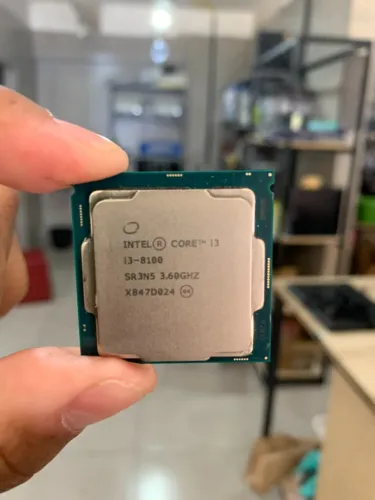 PROCESSADOR INTEL CORE i3-810