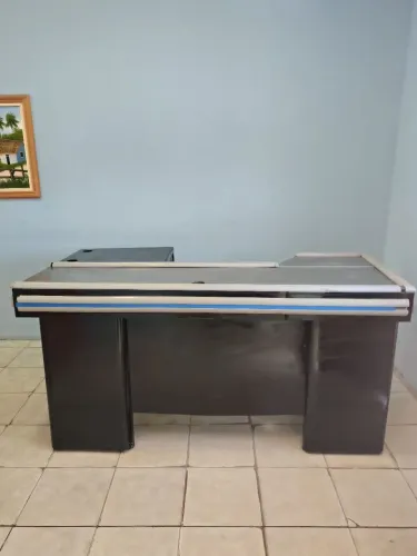 Balcão caixa de aço 2 metros com gaveta de cédula semi novo