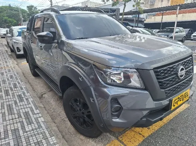 Nissan Frontier Attac.cd 4X4 2.3 Bi-TB Die. AUT 2025