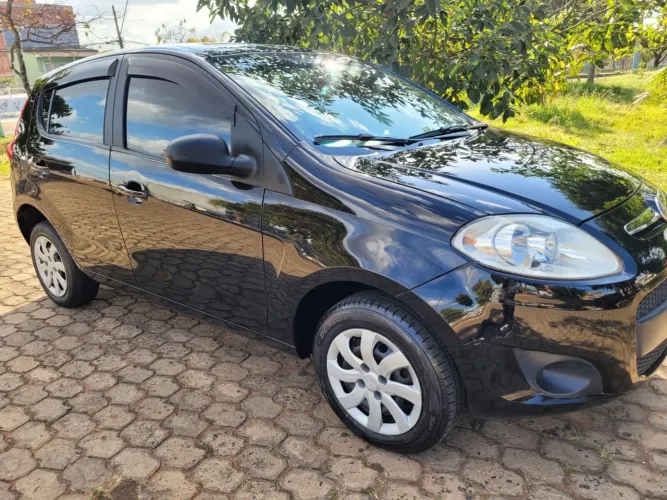 Fiat Palio Attractive 1.0 EVO Fire Flex 8V 5P 2015