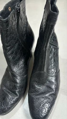 Bota couro argentino