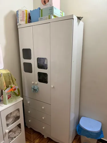 VENDO GUARDA-ROUPA PEROBA ULI NEW