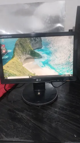Monitor LG 16 polegadas