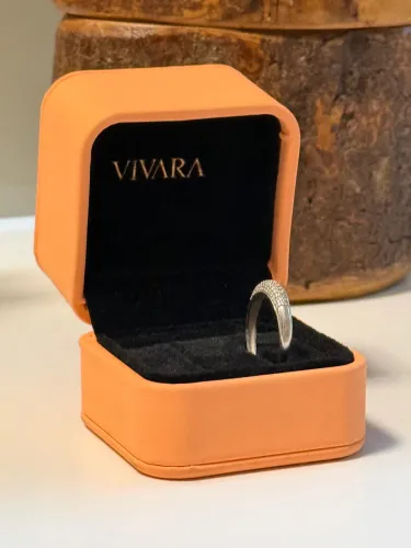Meia Aliança Vivara Ouro Branco 18k com Diamantes Original + Caixa + Certificado