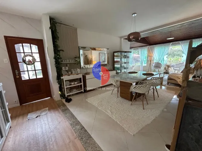 Sítio dos Sonhos com Lago, Piscina e Casa Moderna em Terreno de 5.000m² à venda, Iconha, G