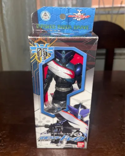 Kamen Rider Drake - BANDAI