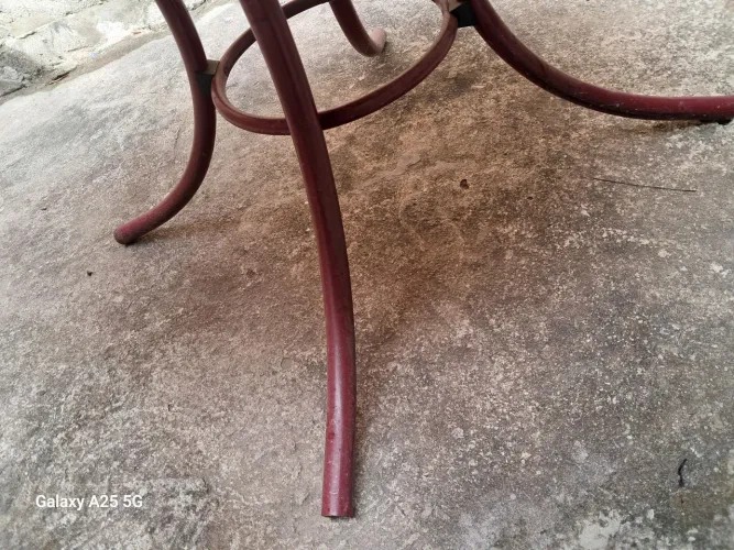 Pé de mesa 4 lugares retirar no local