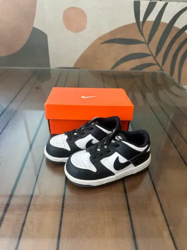 Tênis infantil Nike Dunk Low panda