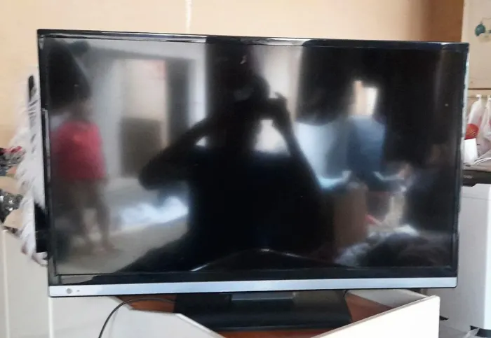 TV 32 , marca AoC