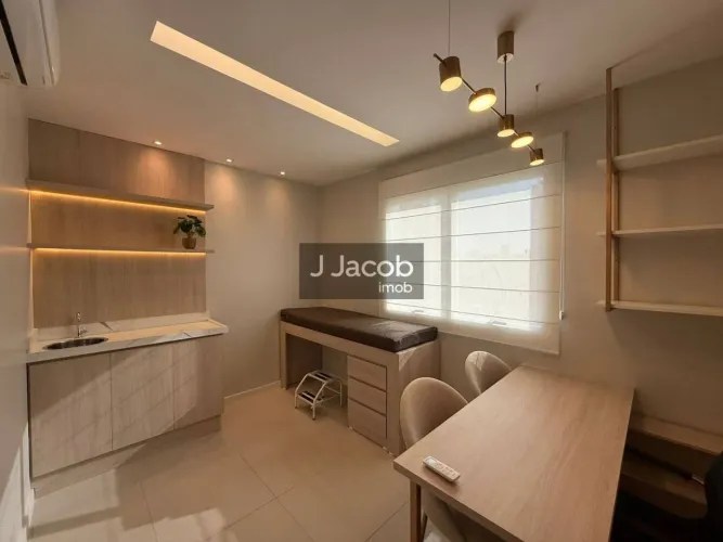 Subloco sala de 25 m² no Ed. Evolution - bairro Umarizal