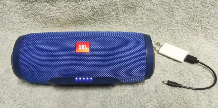 JBL CHARGE 3 - ORIGINAL - FAÇO ENVIO PELA OLX 