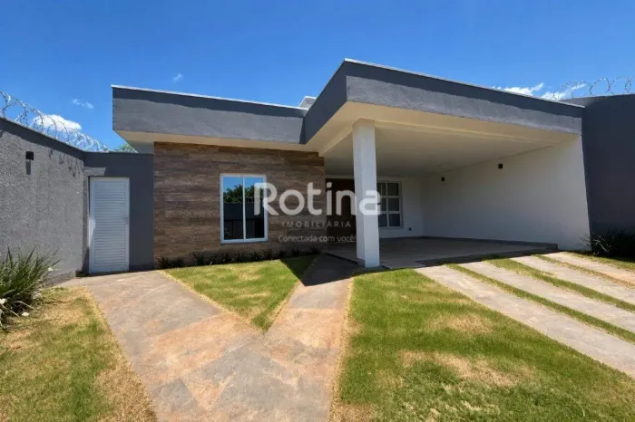Casa residencial à venda no Cidade Jardim, em Uberlândia, com 3 suítes e piscina