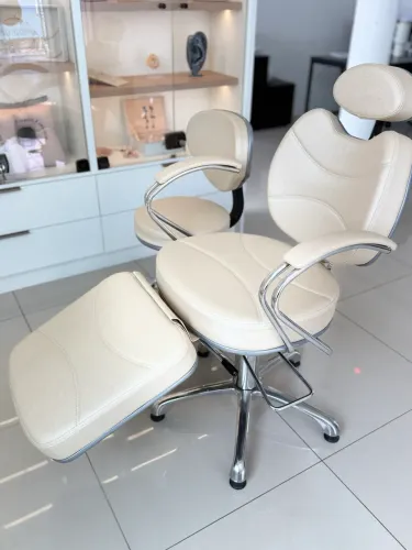 Cadeira Poltrona Luxo Reclinável Maquiagem + Mocho
