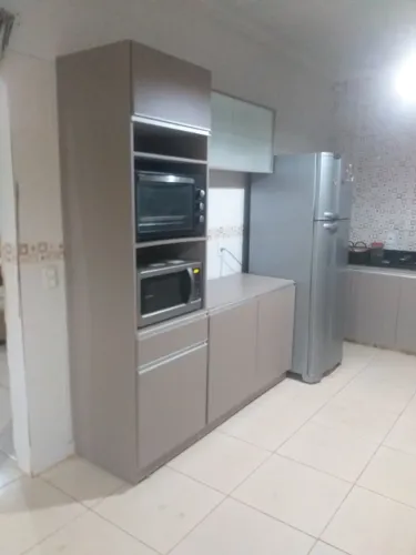 Quer protejer seu armario ou simplesmente mudar de cor? envelopamento