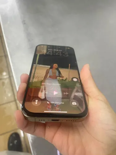 iPhone 16 pro 128 gb