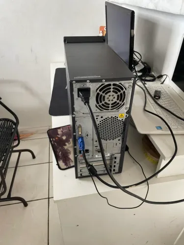 Desktop Lenovo - Completo