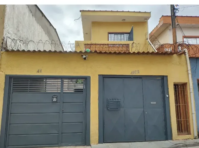 Vendo imóvel com 2 casas individuais