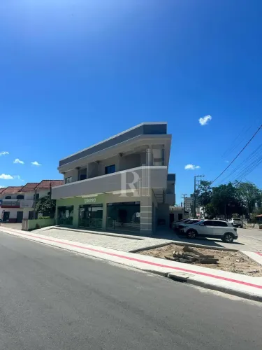 Apartamento disponível para locação com 2 dormitórios sendo uma suíte e área de lazer com 