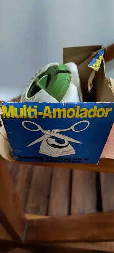 Amolador de facas e tesouras vintage