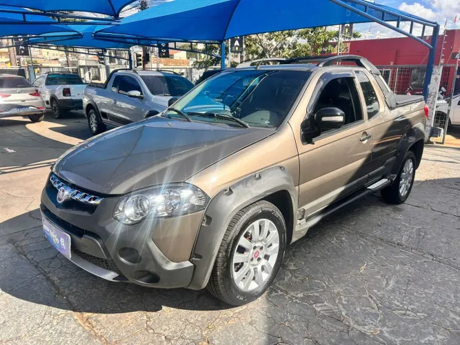 Fiat Strada Adventure 1.8/ 1.8 Locker Flex CE 2014
