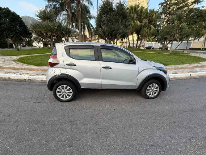 Fiat Mobi Like 1.0 Fire Flex 5P. 2023