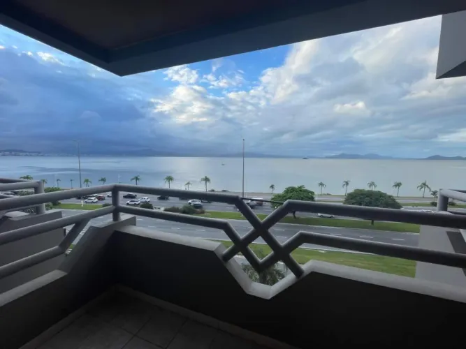 Apartamento à venda, 3 quartos, 2 suítes, 2 vagas, Agronomica - Florianópolis/SC
