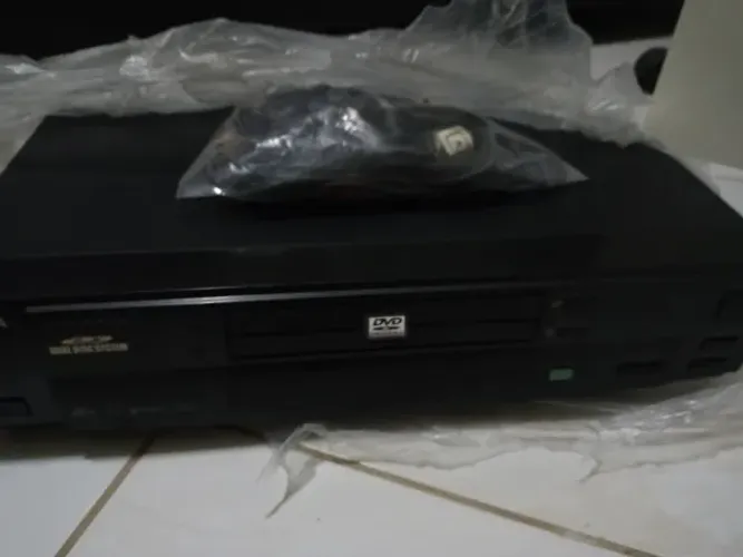 Aparelho DVD SEMP TOSHIBA dupla gaveta