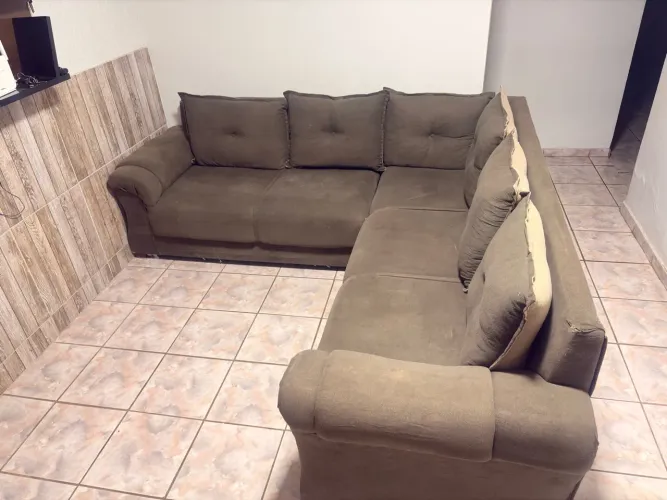 SOFÁ DE CANTO FORMATO EM L