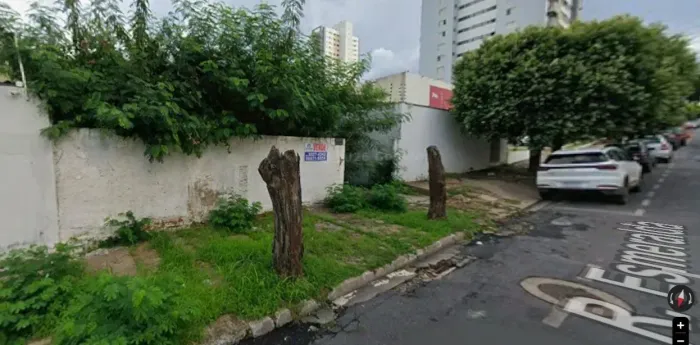 Imóvel para venda tem 360 metros quadrados em Bosque da Saúde - Cuiabá - MT
