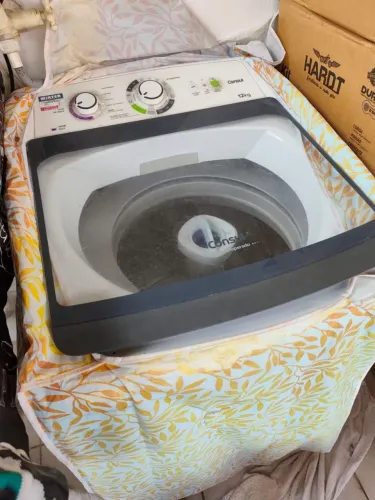 Vendo máquina de lavar Consul 12 kg e fogão 4 boca